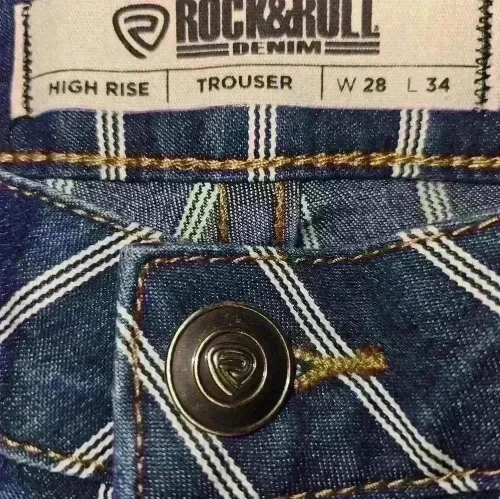 Rock & Roll Denim Womans High Rise Trouser Size W28 L 34 - Picture 12 of 12